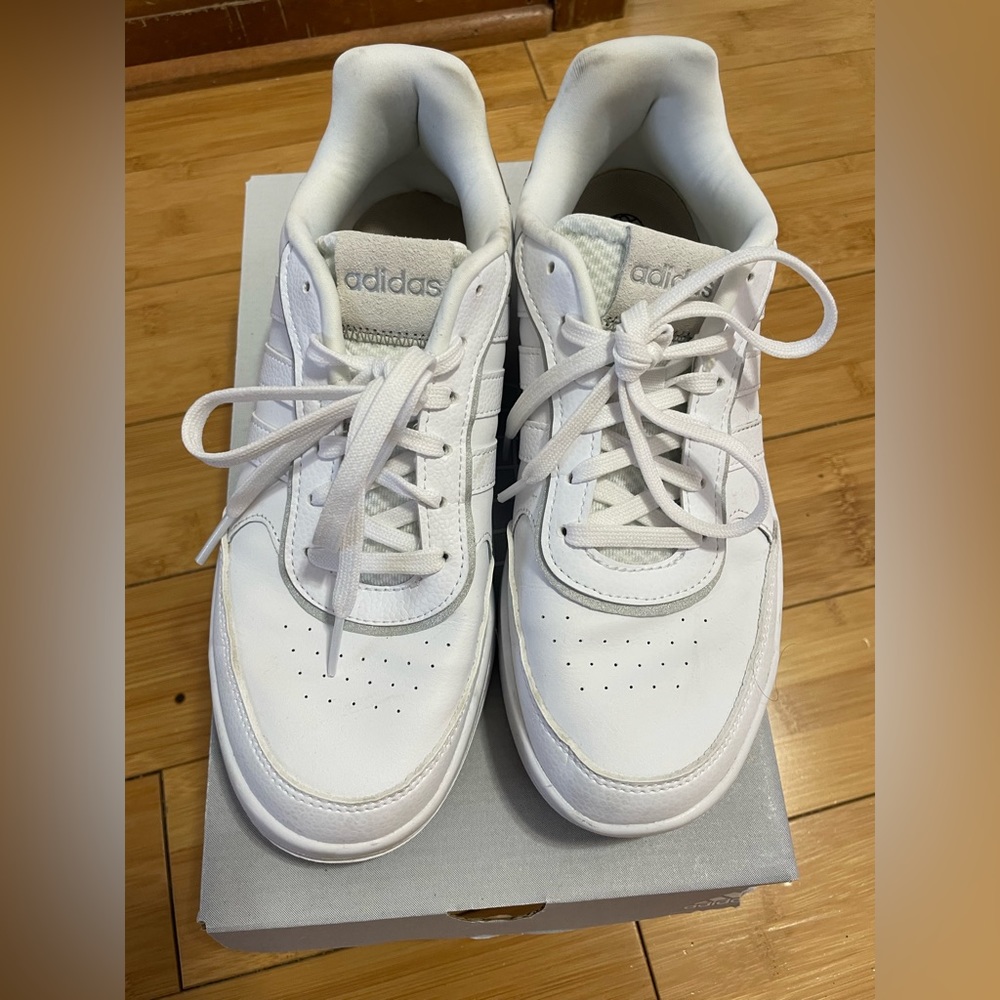 Women’s Adidas Postmove SE Sneakers - Size 8